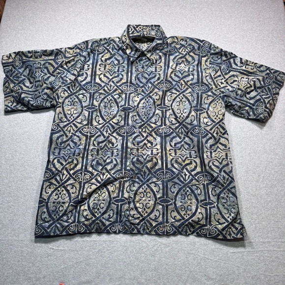Johari West Other - Men's Casual Short-Sleeve Button-Down Shirt in Blue Pattern